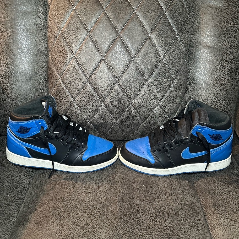 Jordan 1 High “Royal”